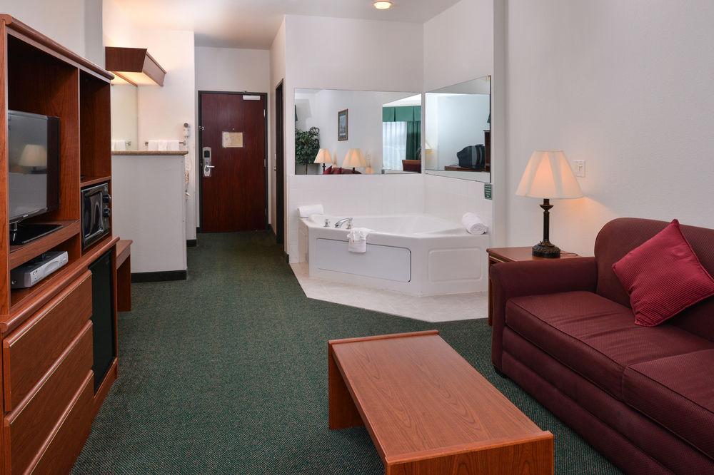 Holiday Inn Express & Suites Lincoln City By Ihg Exteriör bild