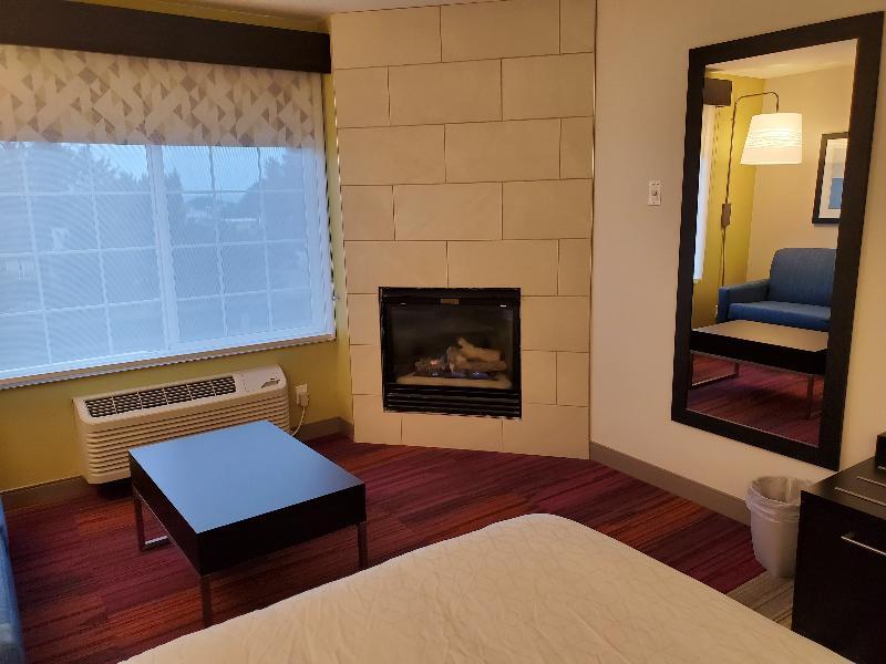 Holiday Inn Express & Suites Lincoln City By Ihg Exteriör bild