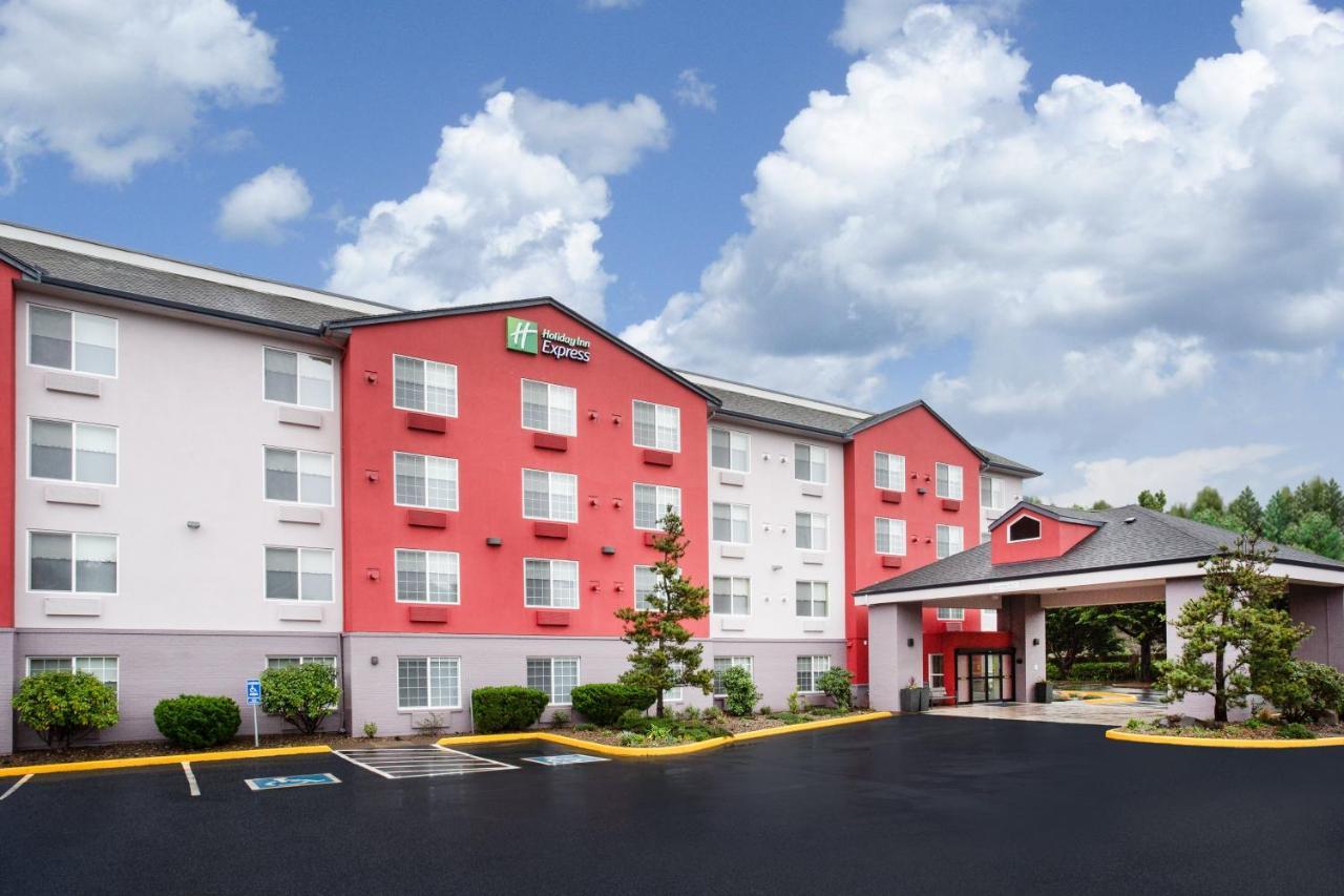 Holiday Inn Express & Suites Lincoln City By Ihg Exteriör bild